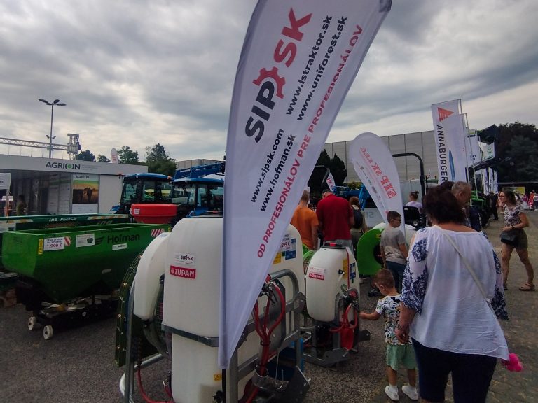 Výstavy a predvádzacie akcie