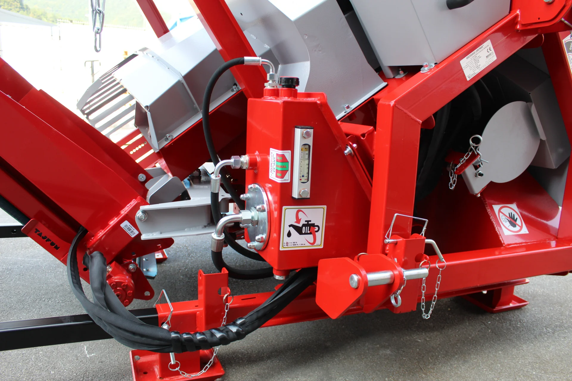 Cirkuláre s dopravníkovým pásom SAF-X-CUT Automatic 707 (Lancman)