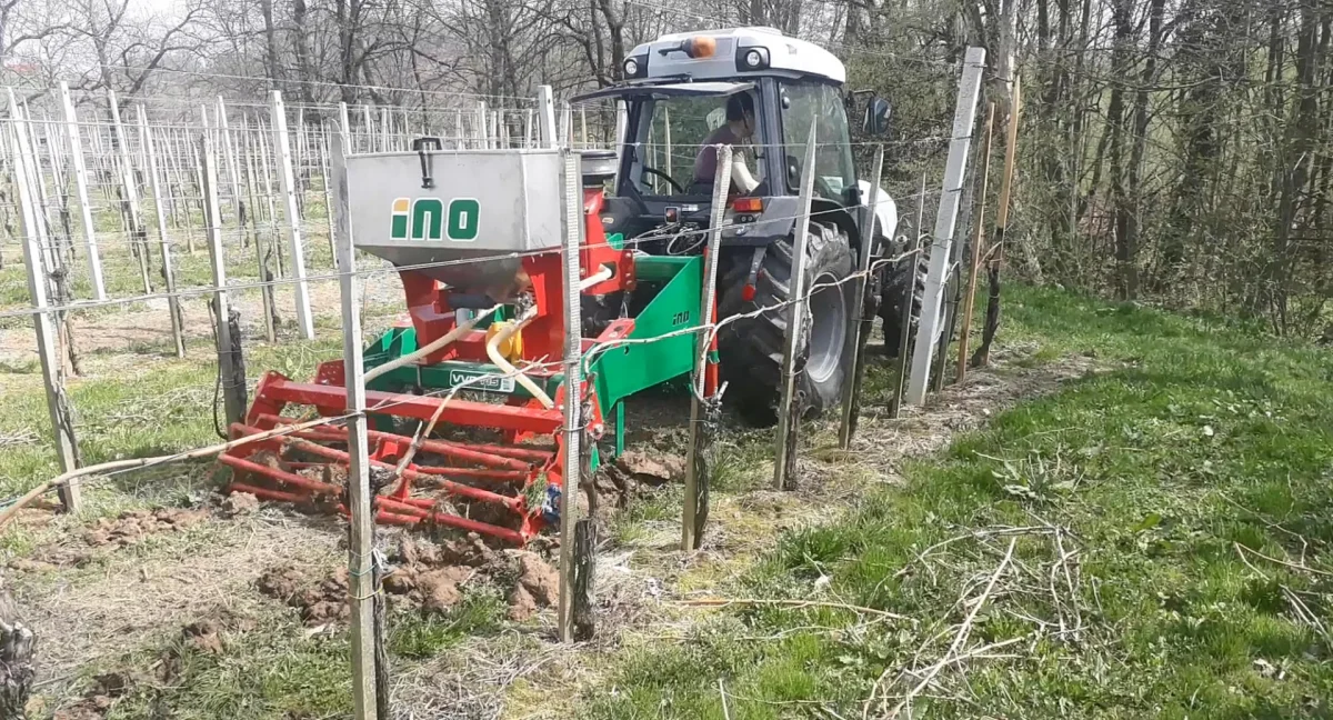 Hĺbkové kypriče pôdy VVP (INO)